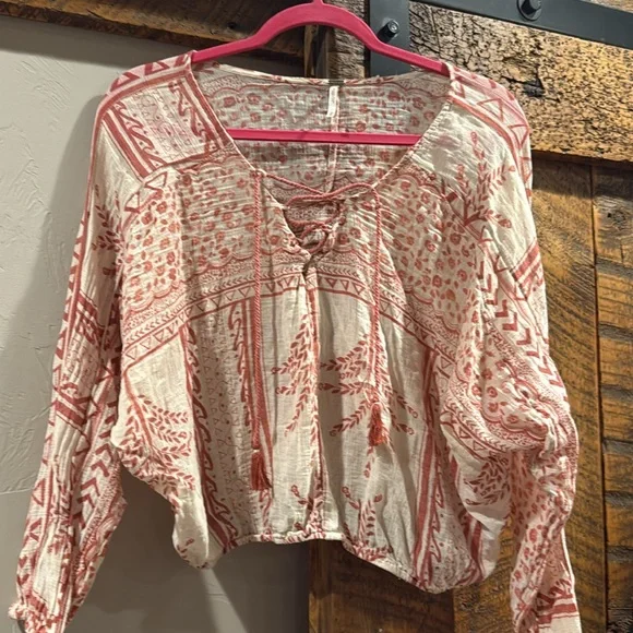 FREE PEOPLE DARLING BOHO PRINT TOP - Picture 1 of 5